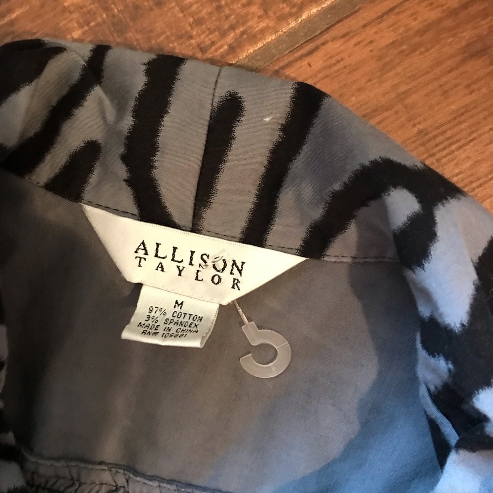Allison Taylor Size M 3 Button Jacket Zebra #2170 - Picture 4 of 4